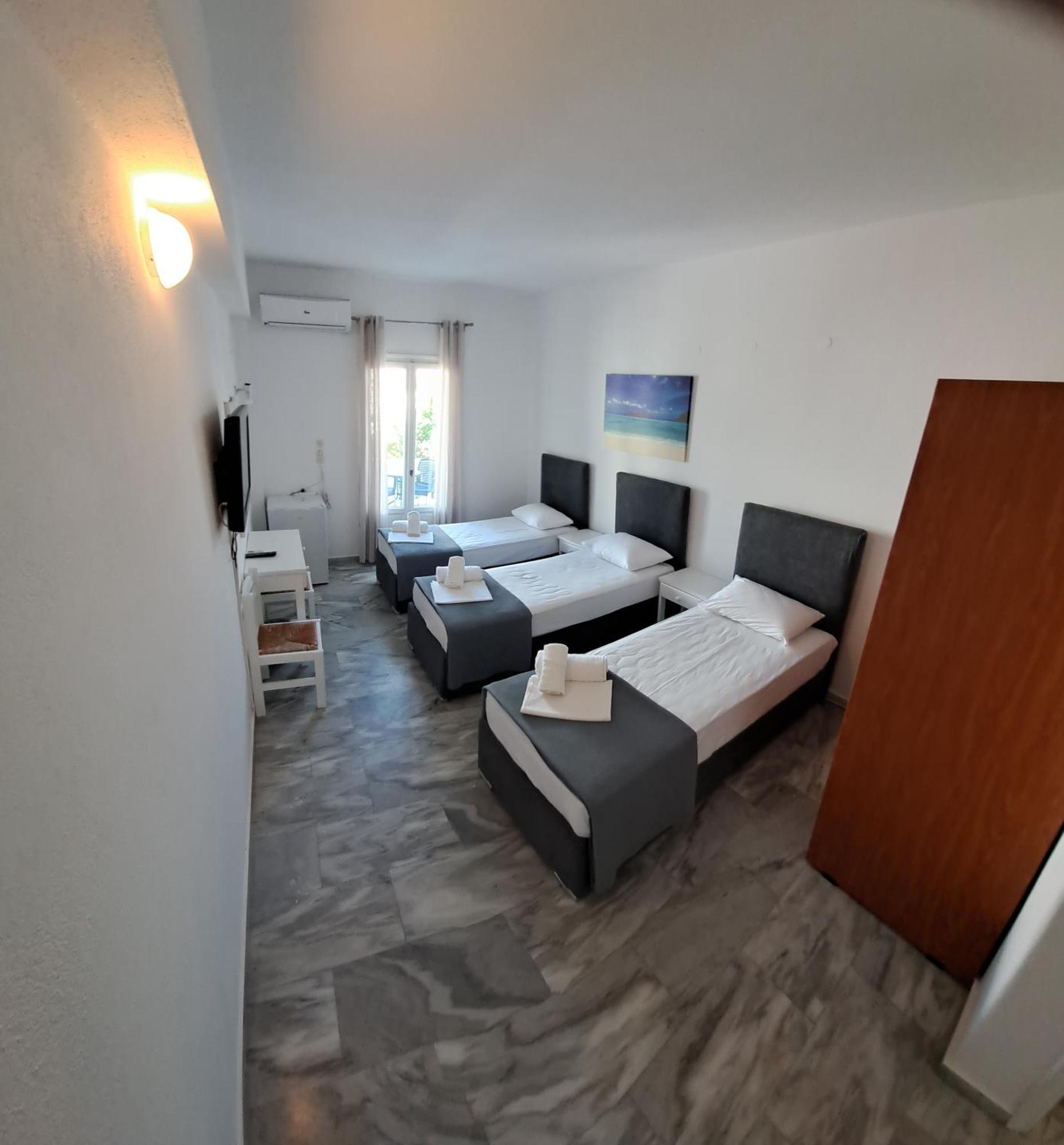 Frangiscos Hostel Párosz Kültér fotó